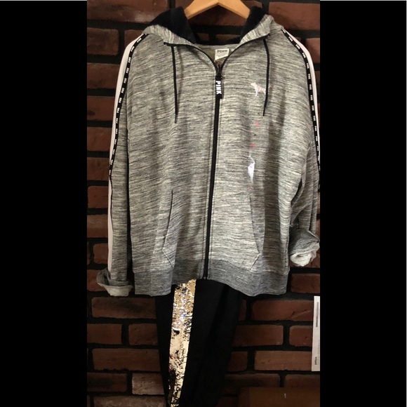 PINK Victoria's Secret Other - NWT Pink Bling Set